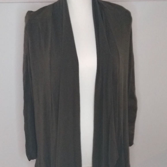 Cardigan - Picture 1 of 2